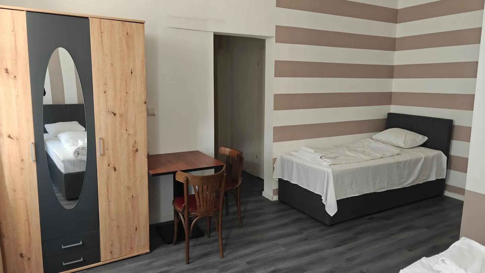 Hotel Viki 비엔나